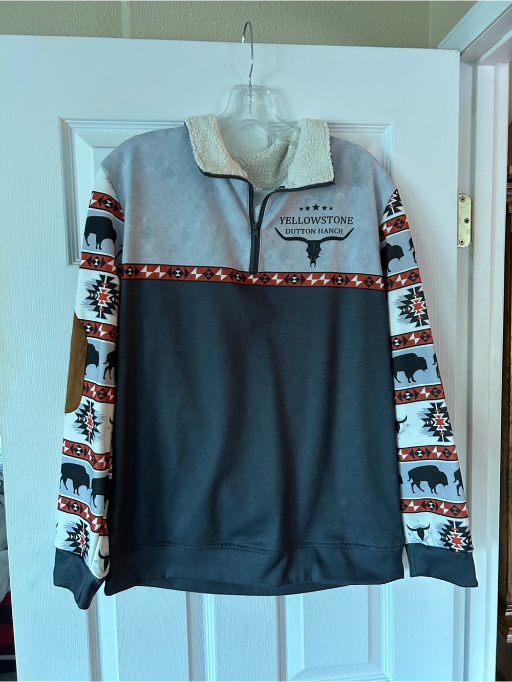 Men's Gray & Cream Quarter-Zip Sweater